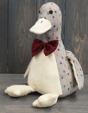 Dotty Duck Sitting Doorstop 26cm