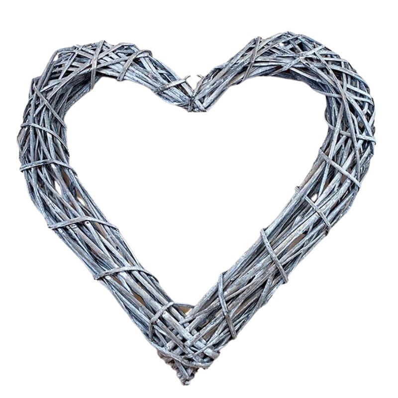 Rustic Rattan Heart 50cm —